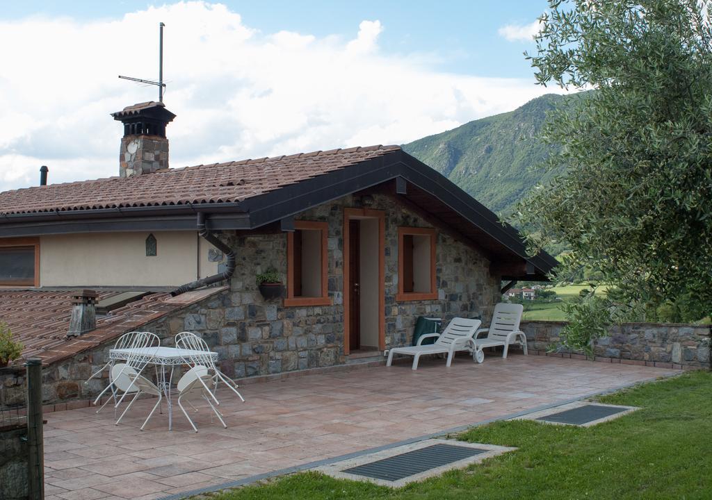 Agriturismo Da Gesi ซาเลมาราซิโน ภายนอก รูปภาพ